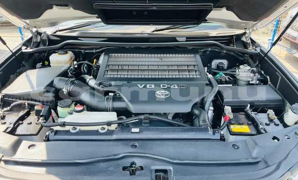 Acheter Occasion Voiture Toyota Land Cruiser Gris à Brazzaville, Commune de Brazzaville Acheter Occasion Voiture Toyota Land Cruiser Gris à Brazzaville, Commune de Brazzaville