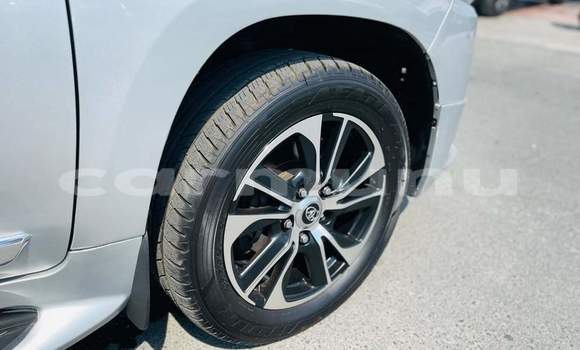 Acheter Occasion Voiture Toyota Land Cruiser Gris à Brazzaville, Commune de Brazzaville Acheter Occasion Voiture Toyota Land Cruiser Gris à Brazzaville, Commune de Brazzaville