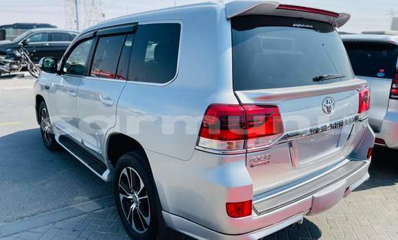 Acheter Occasion Voiture Toyota Land Cruiser Gris à Brazzaville, Commune de Brazzaville Acheter Occasion Voiture Toyota Land Cruiser Gris à Brazzaville, Commune de Brazzaville