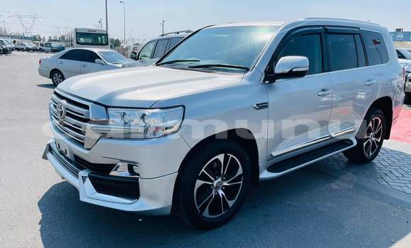 Acheter Occasion Voiture Toyota Land Cruiser Gris à Brazzaville, Commune de Brazzaville Acheter Occasion Voiture Toyota Land Cruiser Gris à Brazzaville, Commune de Brazzaville