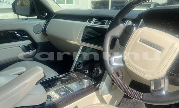 Acheter Occasion Voiture Land Rover Range Rover Vogue Noir à Brazzaville, Commune de Brazzaville Acheter Occasion Voiture Land Rover Range Rover Vogue Noir à Brazzaville, Commune de Brazzaville