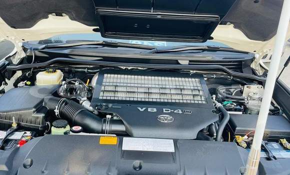 Acheter Occasion Voiture Toyota Land Cruiser Blanc à Brazzaville, Commune de Brazzaville Acheter Occasion Voiture Toyota Land Cruiser Blanc à Brazzaville, Commune de Brazzaville