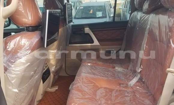 Acheter Occasion Voiture Toyota Land Cruiser Blanc à Brazzaville, Commune de Brazzaville Acheter Occasion Voiture Toyota Land Cruiser Blanc à Brazzaville, Commune de Brazzaville