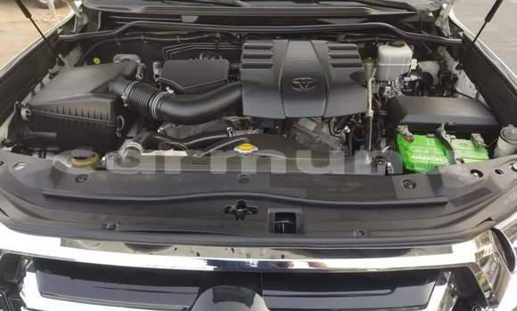 Acheter Occasion Voiture Toyota Land Cruiser Blanc à Brazzaville, Commune de Brazzaville Acheter Occasion Voiture Toyota Land Cruiser Blanc à Brazzaville, Commune de Brazzaville