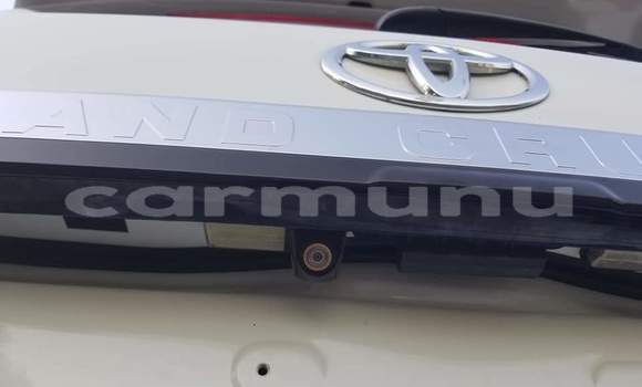 Acheter Occasion Voiture Toyota Land Cruiser Blanc à Brazzaville, Commune de Brazzaville Acheter Occasion Voiture Toyota Land Cruiser Blanc à Brazzaville, Commune de Brazzaville