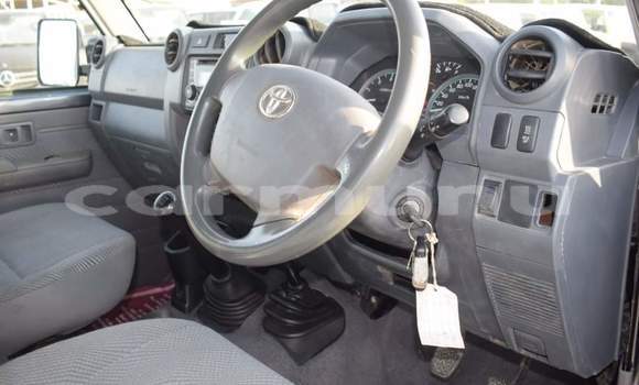 Acheter Occasion Voiture Toyota Land Cruiser Noir à Brazzaville, Commune de Brazzaville Acheter Occasion Voiture Toyota Land Cruiser Noir à Brazzaville, Commune de Brazzaville