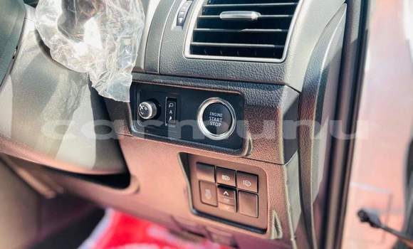 Acheter Occasion Voiture Toyota Land Cruiser Prado Gris à Djambala, Plateaux Acheter Occasion Voiture Toyota Land Cruiser Prado Gris à Djambala, Plateaux
