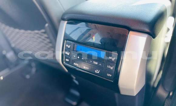 Acheter Occasion Voiture Toyota Land Cruiser Prado Gris à Djambala, Plateaux Acheter Occasion Voiture Toyota Land Cruiser Prado Gris à Djambala, Plateaux