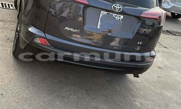 Acheter Occasion Voiture Toyota RAV4 Noir à Brazzaville, Commune de Brazzaville Acheter Occasion Voiture Toyota RAV4 Noir à Brazzaville, Commune de Brazzaville