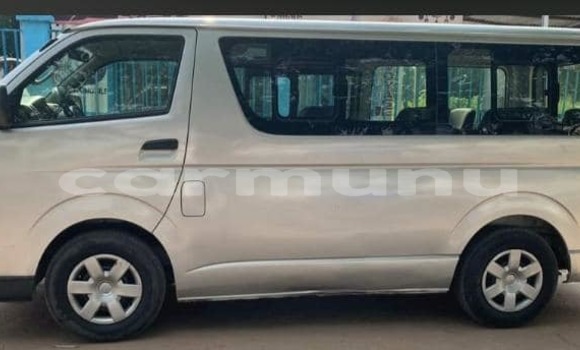 Acheter Occasion Voiture Toyota Hiace Gris à Brazzaville, Commune de Brazzaville Acheter Occasion Voiture Toyota Hiace Gris à Brazzaville, Commune de Brazzaville