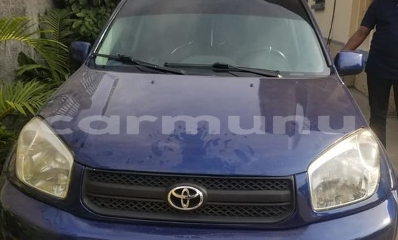 Acheter Occasion Voiture Toyota RAV4 Bleu à Brazzaville, Commune de Brazzaville Acheter Occasion Voiture Toyota RAV4 Bleu à Brazzaville, Commune de Brazzaville