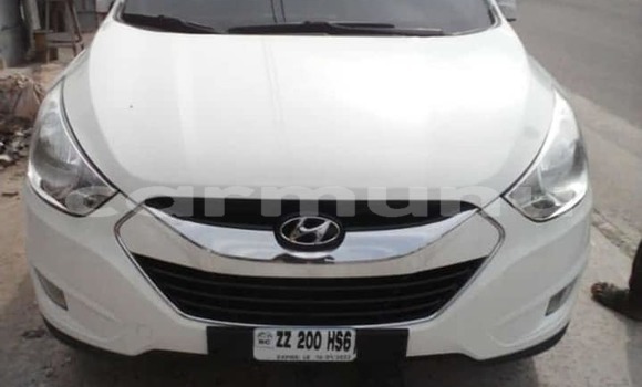 Acheter Occasion Voiture Hyundai Tucson Blanc à Brazzaville, Commune de Brazzaville Acheter Occasion Voiture Hyundai Tucson Blanc à Brazzaville, Commune de Brazzaville