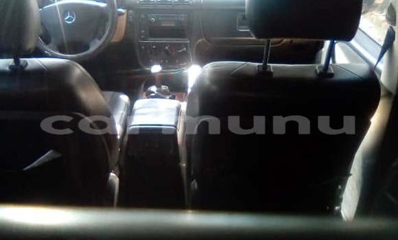 Acheter Occasion Voiture Mercedes-Benz ML–Class Bleu à Brazzaville, Commune de Brazzaville Acheter Occasion Voiture Mercedes-Benz ML–Class Bleu à Brazzaville, Commune de Brazzaville