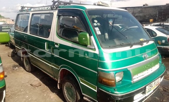 Acheter Occasion Voiture Toyota Hiace Vert à Brazzaville, Commune de Brazzaville Acheter Occasion Voiture Toyota Hiace Vert à Brazzaville, Commune de Brazzaville