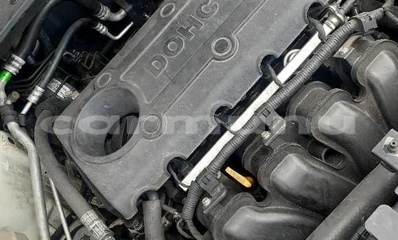 Acheter Occasion Voiture Kia Sportage Blanc à Brazzaville, Commune de Brazzaville Acheter Occasion Voiture Kia Sportage Blanc à Brazzaville, Commune de Brazzaville