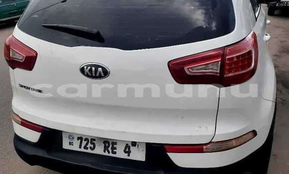 Acheter Occasion Voiture Kia Sportage Blanc à Brazzaville, Commune de Brazzaville Acheter Occasion Voiture Kia Sportage Blanc à Brazzaville, Commune de Brazzaville