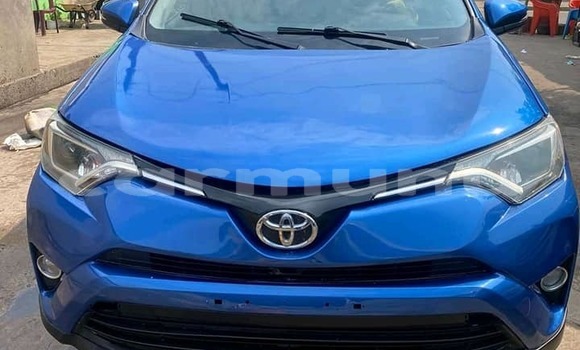 Acheter Occasion Voiture Toyota RAV4 Bleu à Brazzaville, Commune de Brazzaville Acheter Occasion Voiture Toyota RAV4 Bleu à Brazzaville, Commune de Brazzaville