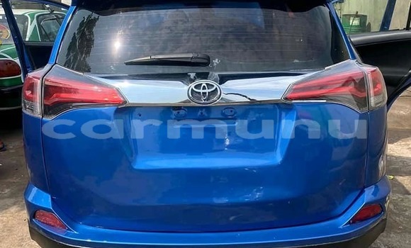 Acheter Occasion Voiture Toyota RAV4 Bleu à Brazzaville, Commune de Brazzaville Acheter Occasion Voiture Toyota RAV4 Bleu à Brazzaville, Commune de Brazzaville