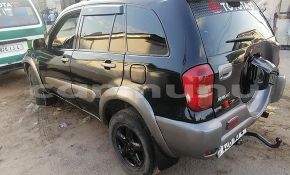 Acheter Occasion Voiture Toyota RAV4 Noir à Brazzaville, Commune de Brazzaville Acheter Occasion Voiture Toyota RAV4 Noir à Brazzaville, Commune de Brazzaville