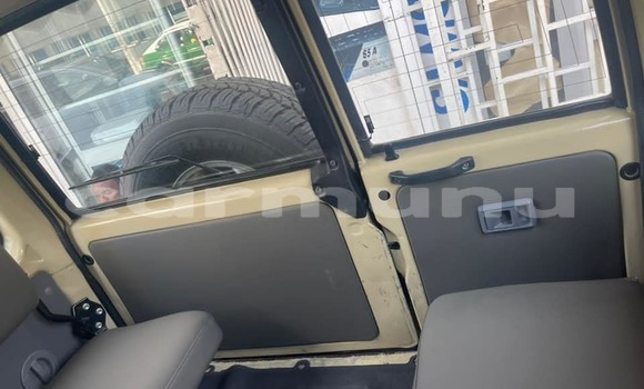 Acheter Occasion Voiture Toyota Land Cruiser Beige à Brazzaville, Commune de Brazzaville Acheter Occasion Voiture Toyota Land Cruiser Beige à Brazzaville, Commune de Brazzaville