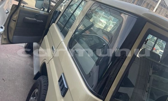 Acheter Occasion Voiture Toyota Land Cruiser Beige à Brazzaville, Commune de Brazzaville Acheter Occasion Voiture Toyota Land Cruiser Beige à Brazzaville, Commune de Brazzaville