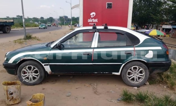 Acheter Occasion Voiture Toyota Corolla Vert à Brazzaville, Commune de Brazzaville Acheter Occasion Voiture Toyota Corolla Vert à Brazzaville, Commune de Brazzaville