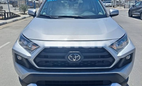 Acheter Occasion Voiture Toyota RAV4 Gris à Brazzaville, Commune de Brazzaville Acheter Occasion Voiture Toyota RAV4 Gris à Brazzaville, Commune de Brazzaville