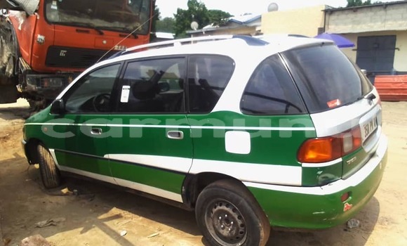 Acheter Occasion Voiture Toyota Picnic Vert à Brazzaville, Commune de Brazzaville Acheter Occasion Voiture Toyota Picnic Vert à Brazzaville, Commune de Brazzaville
