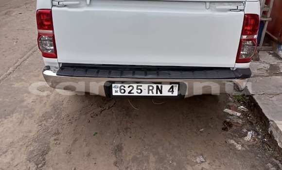 Acheter Occasion Voiture Toyota Hilux Blanc à Brazzaville, Commune de Brazzaville Acheter Occasion Voiture Toyota Hilux Blanc à Brazzaville, Commune de Brazzaville
