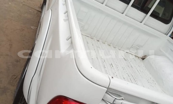 Acheter Occasion Voiture Toyota Hilux Blanc à Brazzaville, Commune de Brazzaville Acheter Occasion Voiture Toyota Hilux Blanc à Brazzaville, Commune de Brazzaville