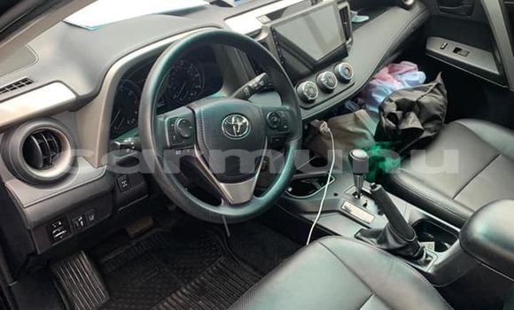 Acheter Occasion Voiture Toyota RAV4 Noir à Brazzaville, Commune de Brazzaville Acheter Occasion Voiture Toyota RAV4 Noir à Brazzaville, Commune de Brazzaville