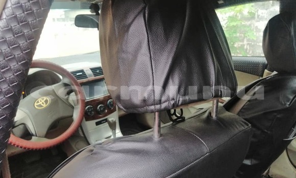 Acheter Occasion Voiture Toyota Corolla Rouge à Brazzaville, Commune de Brazzaville Acheter Occasion Voiture Toyota Corolla Rouge à Brazzaville, Commune de Brazzaville