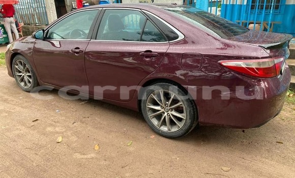 Acheter Occasion Voiture Toyota Camry Rouge à Brazzaville, Commune de Brazzaville Acheter Occasion Voiture Toyota Camry Rouge à Brazzaville, Commune de Brazzaville
