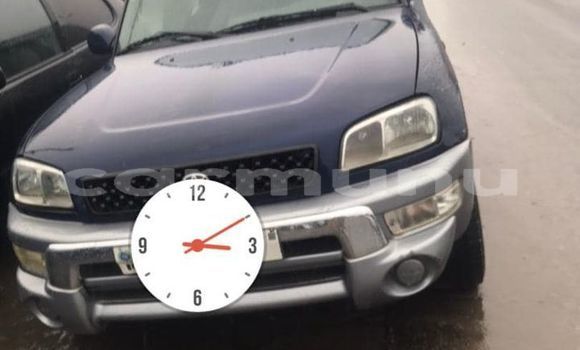 Buy Used Toyota RAV4 Blue Car in Brazzaville in Municipality of Brazzaville Buy Used Toyota RAV4 Blue Car in Brazzaville in Municipality of Brazzaville