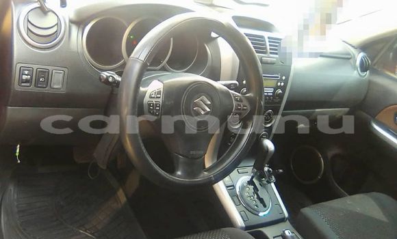 Buy Used Suzuki Vitara Red Car in Brazzaville in Municipality of Brazzaville Buy Used Suzuki Vitara Red Car in Brazzaville in Municipality of Brazzaville