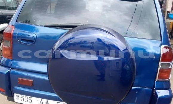 Buy Used Toyota RAV4 Blue Car in Brazzaville in Municipality of Brazzaville Buy Used Toyota RAV4 Blue Car in Brazzaville in Municipality of Brazzaville