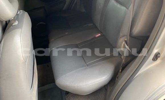 Buy Used Toyota RAV4 Silver Car in Brazzaville in Municipality of Brazzaville Buy Used Toyota RAV4 Silver Car in Brazzaville in Municipality of Brazzaville