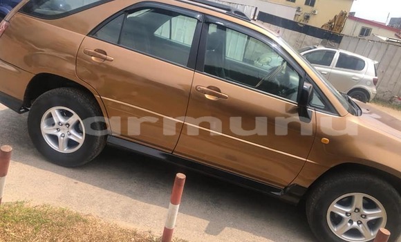 Acheter Occasion Voiture Lexus RX 300 Marron à Brazzaville, Commune de Brazzaville Acheter Occasion Voiture Lexus RX 300 Marron à Brazzaville, Commune de Brazzaville