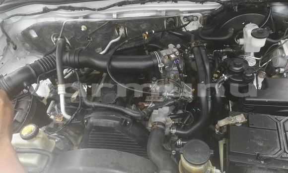 Acheter Occasion Voiture Toyota Hilux Blanc à Brazzaville, Commune de Brazzaville Acheter Occasion Voiture Toyota Hilux Blanc à Brazzaville, Commune de Brazzaville