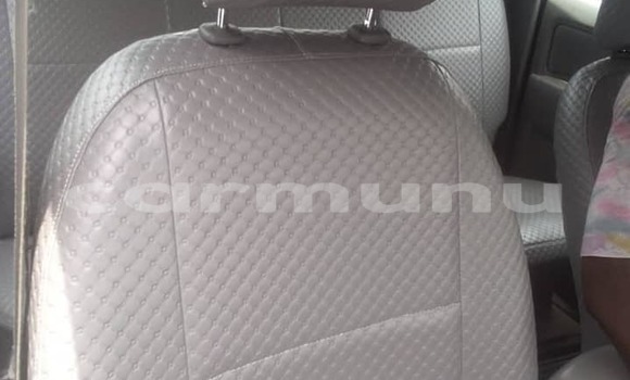 Acheter Occasion Voiture Toyota Hilux Blanc à Brazzaville, Commune de Brazzaville Acheter Occasion Voiture Toyota Hilux Blanc à Brazzaville, Commune de Brazzaville