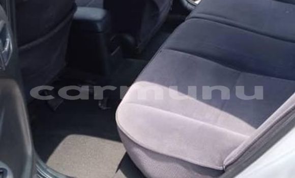 Acheter Occasion Voiture Toyota Avensis Gris à Brazzaville, Commune de Brazzaville Acheter Occasion Voiture Toyota Avensis Gris à Brazzaville, Commune de Brazzaville