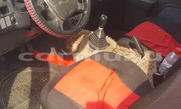 Acheter Occasion Voiture Toyota RAV4 Rouge à Brazzaville, Commune de Brazzaville Acheter Occasion Voiture Toyota RAV4 Rouge à Brazzaville, Commune de Brazzaville