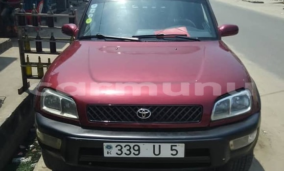 Acheter Occasion Voiture Toyota RAV4 Rouge à Brazzaville, Commune de Brazzaville Acheter Occasion Voiture Toyota RAV4 Rouge à Brazzaville, Commune de Brazzaville