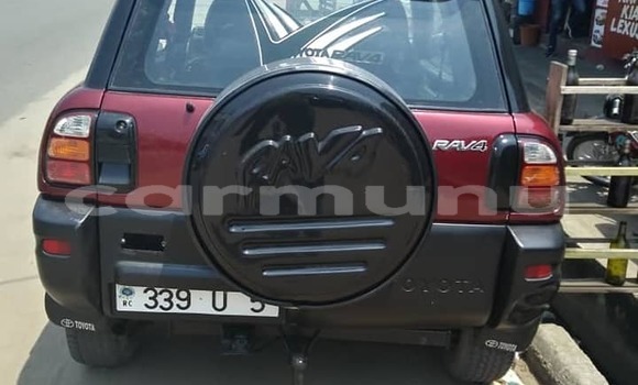 Acheter Occasion Voiture Toyota RAV4 Rouge à Brazzaville, Commune de Brazzaville Acheter Occasion Voiture Toyota RAV4 Rouge à Brazzaville, Commune de Brazzaville