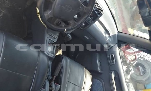 Acheter Occasion Voiture Toyota RAV4 Rouge à Brazzaville, Commune de Brazzaville Acheter Occasion Voiture Toyota RAV4 Rouge à Brazzaville, Commune de Brazzaville