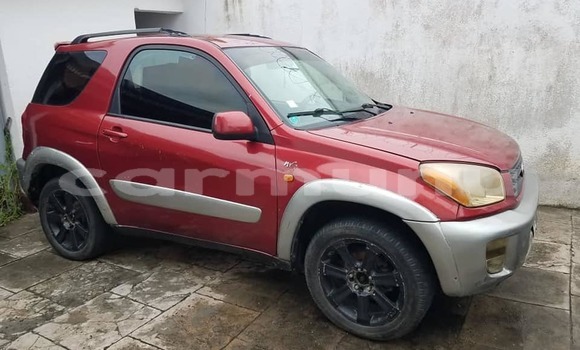 Acheter Occasion Voiture Toyota RAV4 Rouge à Brazzaville, Commune de Brazzaville Acheter Occasion Voiture Toyota RAV4 Rouge à Brazzaville, Commune de Brazzaville