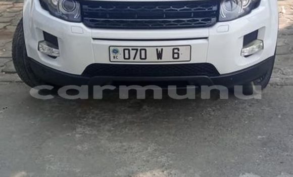Acheter Occasion Voiture Land Rover Range Rover Evoque Blanc à Brazzaville, Commune de Brazzaville Acheter Occasion Voiture Land Rover Range Rover Evoque Blanc à Brazzaville, Commune de Brazzaville