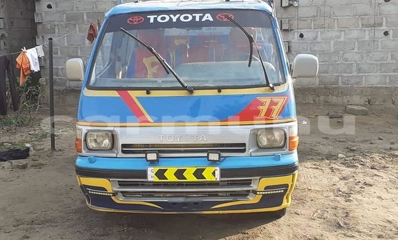 Acheter Occasion Voiture Toyota Hiace Autre à Brazzaville, Commune de Brazzaville Acheter Occasion Voiture Toyota Hiace Autre à Brazzaville, Commune de Brazzaville