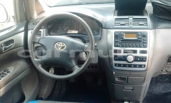 Acheter Occasion Voiture Toyota Picnic Bleu à Brazzaville, Commune de Brazzaville Acheter Occasion Voiture Toyota Picnic Bleu à Brazzaville, Commune de Brazzaville