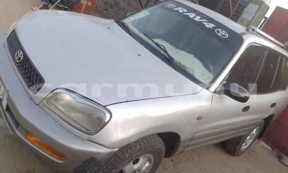 Acheter Occasion Voiture Toyota RAV4 Gris à Brazzaville, Commune de Brazzaville Acheter Occasion Voiture Toyota RAV4 Gris à Brazzaville, Commune de Brazzaville